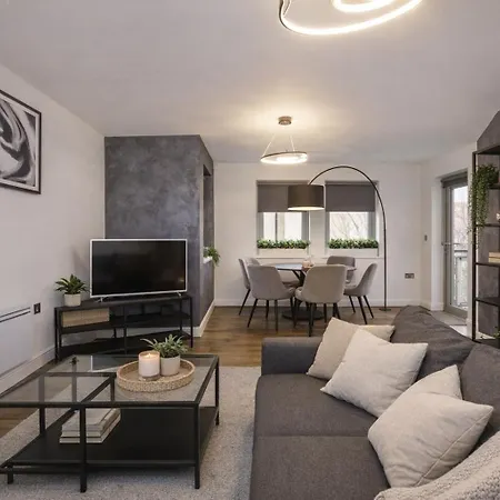 Dixon's Yard, Centre - Free Parking York