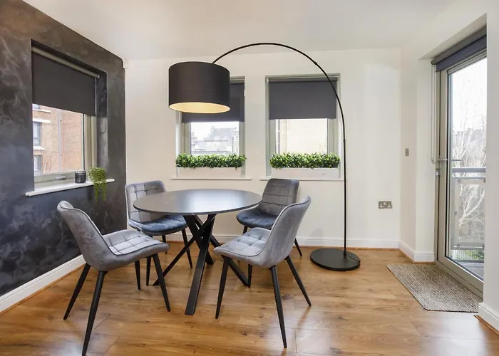 Dixon's Yard, Centre - Free Parking Apartament *