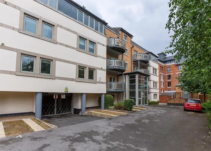 Dixon's Yard, Centre - Free Parking York