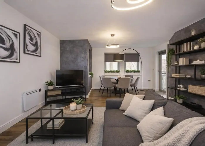 Dixon's Yard, Centre - Free Parking York